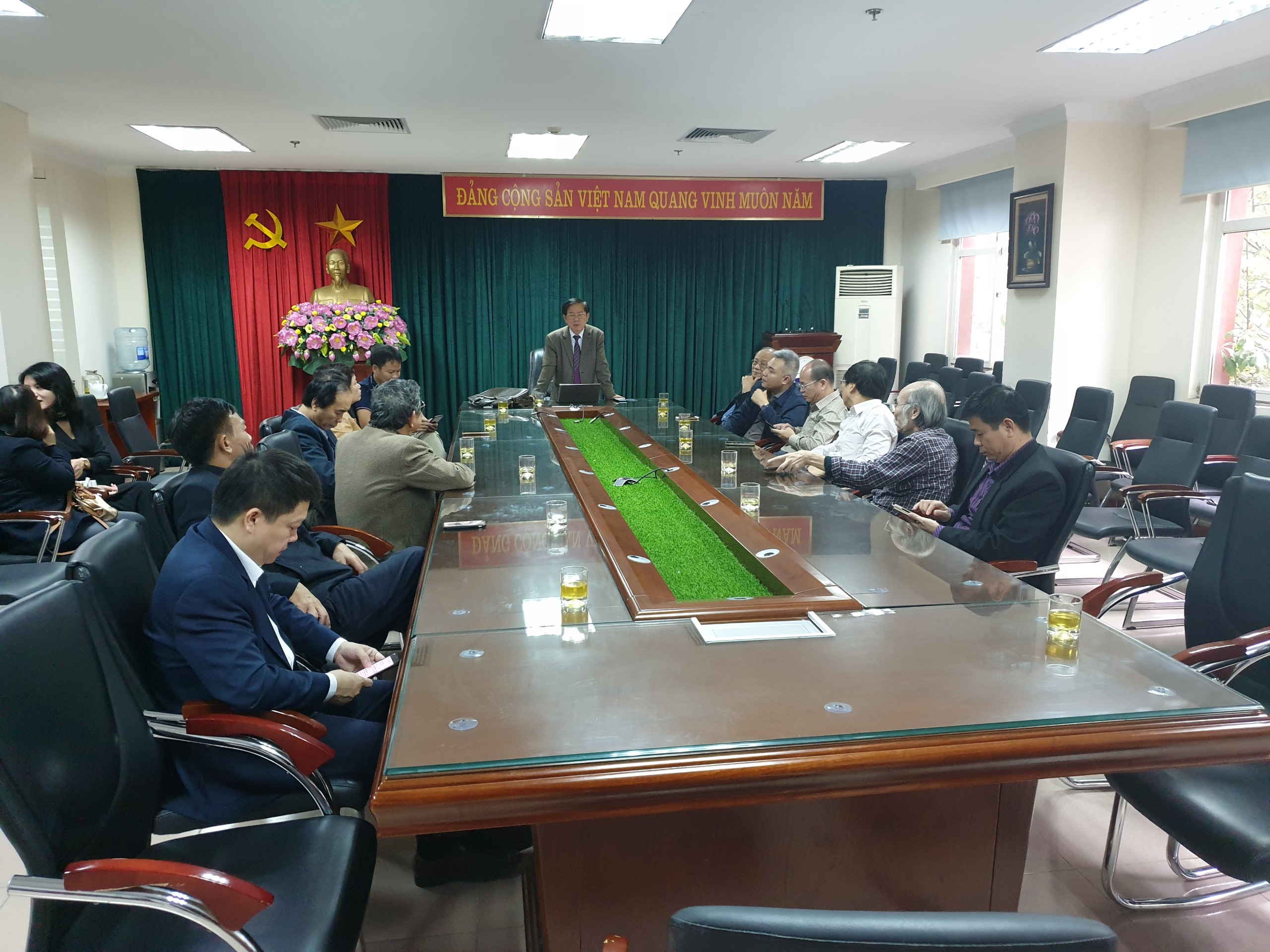 THÔNG BÁO NGHỊ QUYẾT  HỘI NGHỊ BCH HỘI CÁC NHÀ KHOA HỌC BẮC GIANG TẠI HÀ NỘI  KỲ HỌP TẤT NIÊN KỶ HỢI 